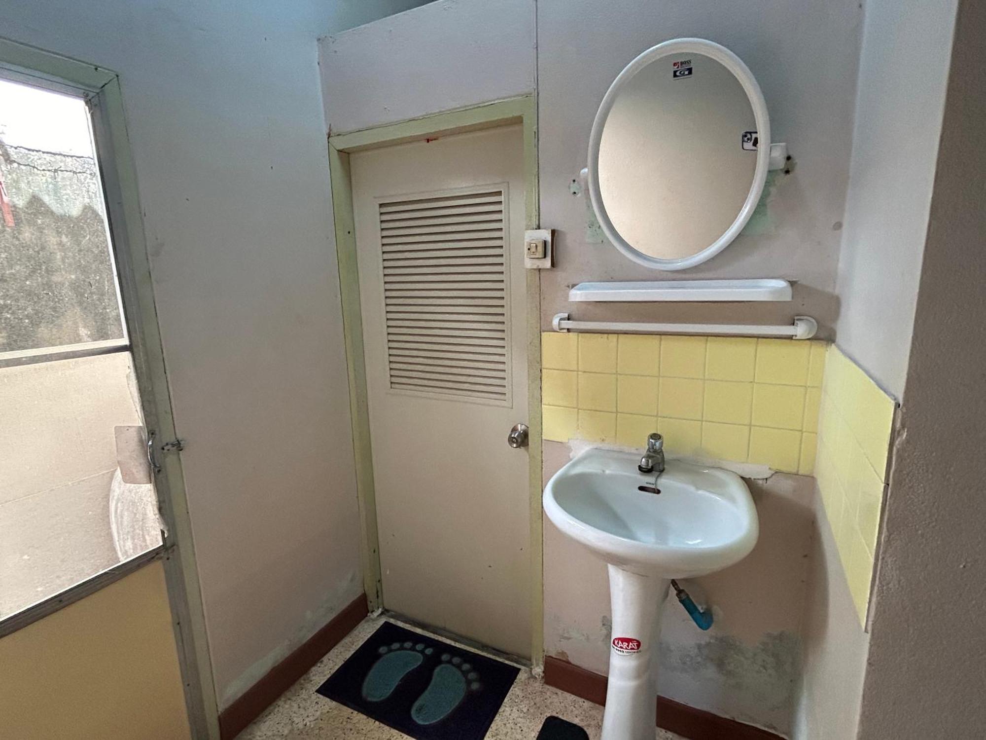 Thaitae Guesthouse Huahin Bagian luar foto